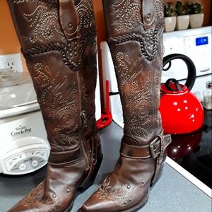 CORRAL TOOLED TALL COWBOY BOOTS, EUC, 6.5M